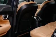 Volvo XC90 din 2021 cu 83.630 km - oferta VOL179773 - foto 30