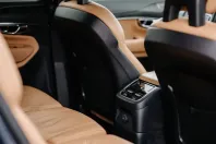 Volvo XC90 din 2021 cu 83.630 km - oferta VOL179773 - foto 33