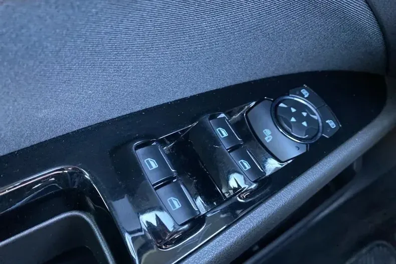 Ford Mondeo din 2022 cu 69.758 km - oferta FOR179774 - foto 16