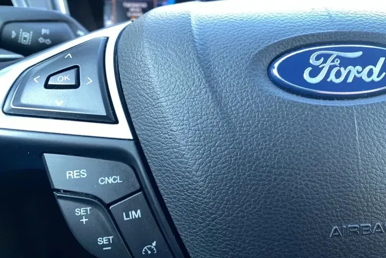 Ford Mondeo din 2022 cu 69.758 km - oferta FOR179774 - foto 17