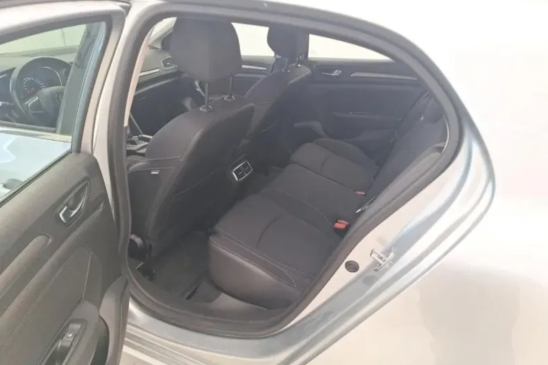 Renault Megane din 2021 cu 12.082 km - oferta REN179777 - foto 8