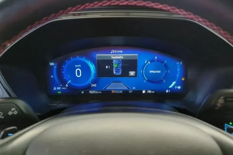 Ford Kuga din 2020 cu 70.371 km - oferta FOR179778 - foto 3