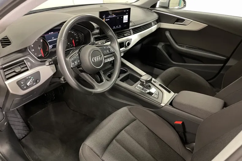 Audi A4 din 2022 cu 38.069 km - oferta AUD179793 - foto 5