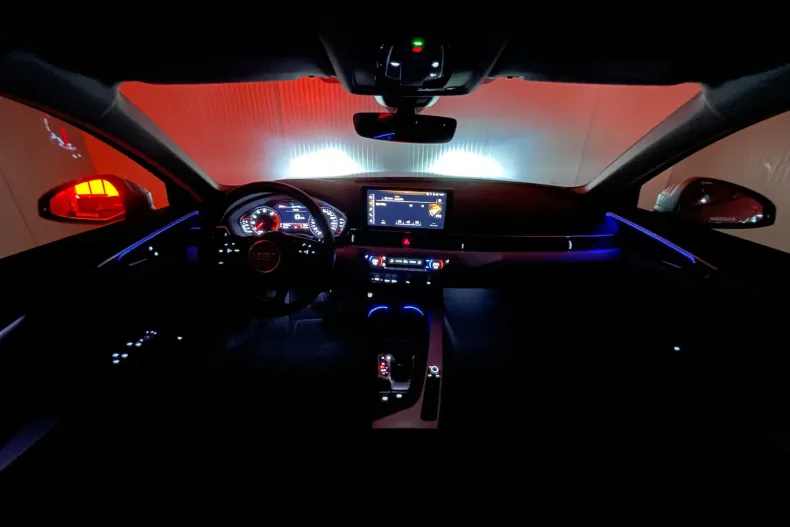 Audi A4 din 2022 cu 38.069 km - oferta AUD179793 - foto 7