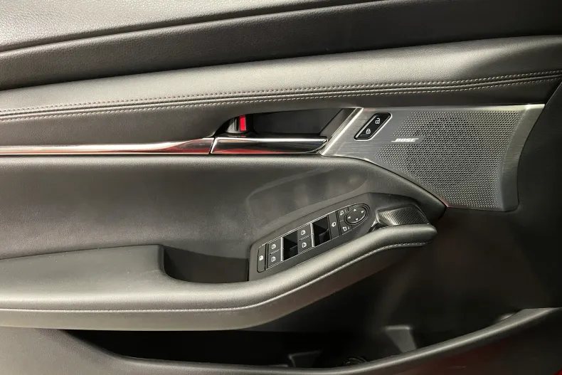 Mazda 3 din 2021 cu 148.154 km - oferta MAZ179795 - foto 26