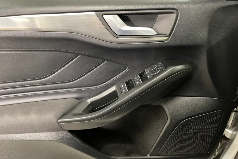 Ford Focus din 2022 cu 157.091 km - oferta FOR179797 - foto 24