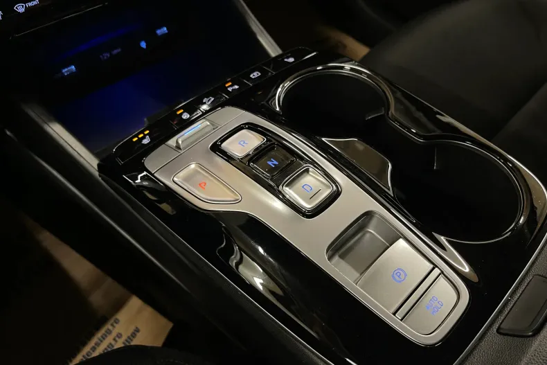 Hyundai TUCSON din 2021 cu 90.205 km - oferta HYU179801 - foto 30