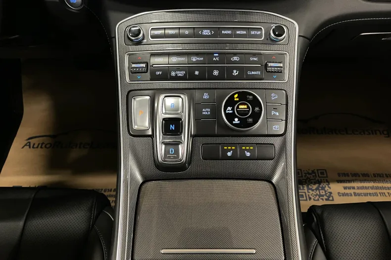 Hyundai SANTA FE din 2022 cu 63.399 km - oferta HYU179807 - foto 23