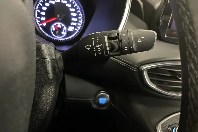 Hyundai SANTA FE din 2022 cu 63.399 km - oferta HYU179807 - foto 28