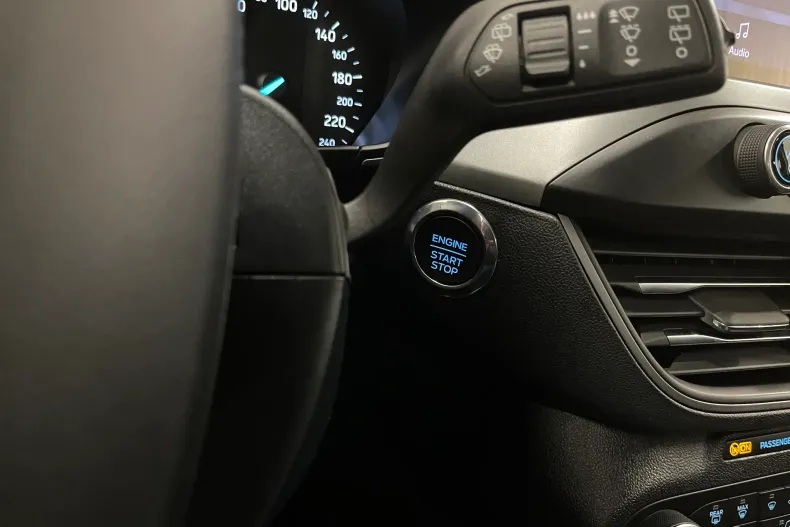 Ford Focus din 2022 cu 59.435 km - oferta FOR179808 - foto 20