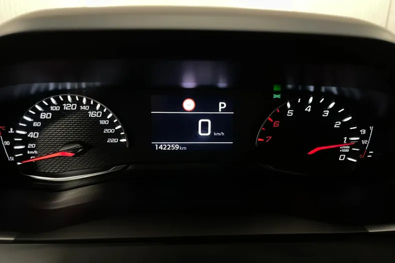 Peugeot 2008 din 2022 cu 142.259 km - oferta PEU179809 - foto 25