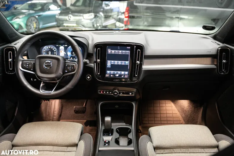 Volvo XC40 din 2022 cu 111.300 km - oferta VOL179819 - foto 8