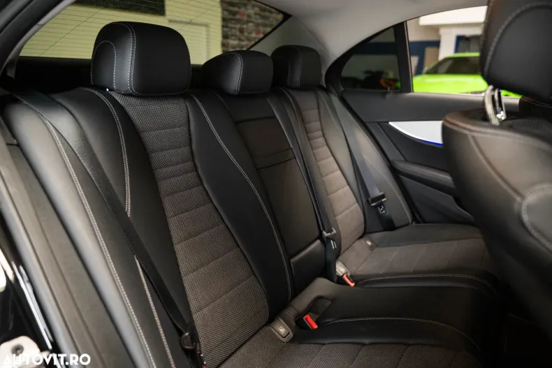 Mercedes-Benz E din 2021 cu 159.657 km - oferta MER179821 - foto 31