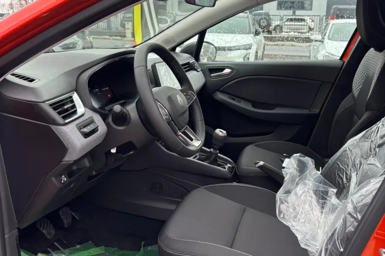 Renault Clio din 2025 cu 8 km - oferta REN179825 - foto 6