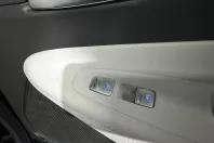 Hyundai SANTA FE din 2022 cu 41.457 km - oferta HYU179827 - foto 29