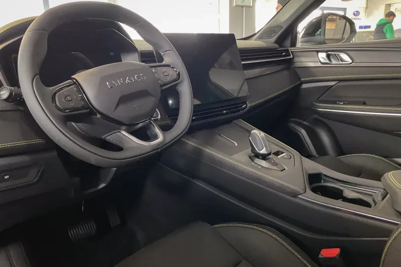 Lynk&Co 01 din 2025 cu 12 km - oferta LYN179831 - foto 22