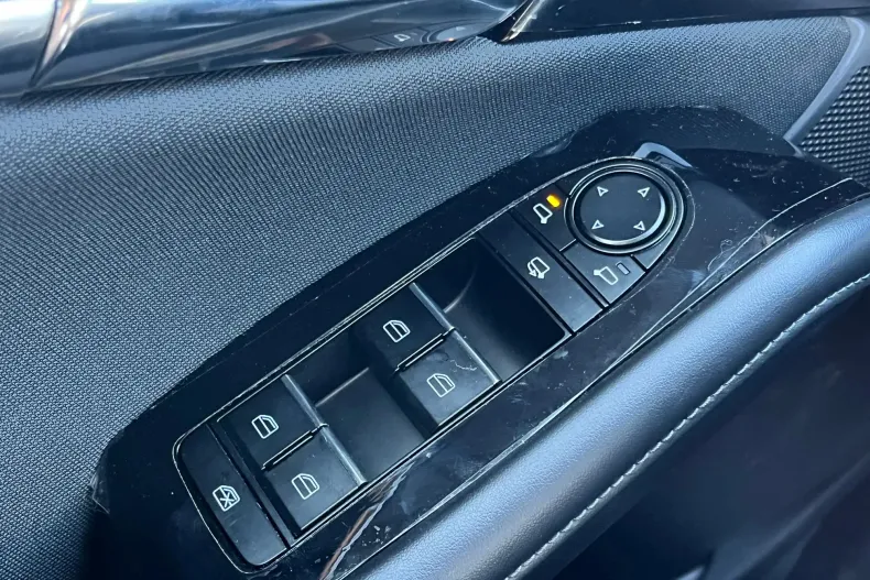 Mazda CX-30 din 2024 cu 29.425 km - oferta MAZ179836 - foto 21