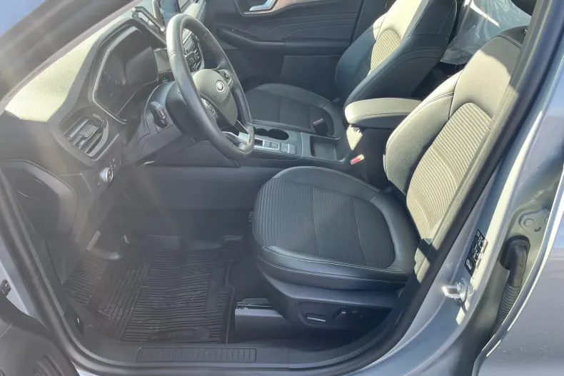 Ford Kuga din 2021 cu 153.012 km - oferta FOR179837 - foto 9