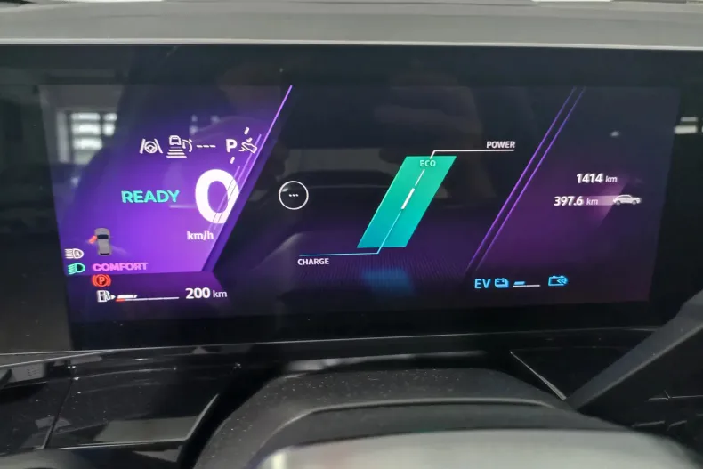 Renault Rafale din 2024 cu 4.100 km - oferta REN179838 - foto 12