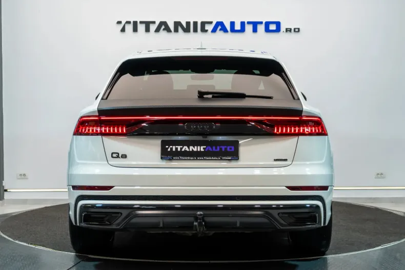 Audi Q8 din 2022 cu 44.221 km - oferta AUD179841 - foto 5