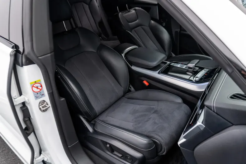 Audi Q8 din 2022 cu 44.221 km - oferta AUD179841 - foto 8