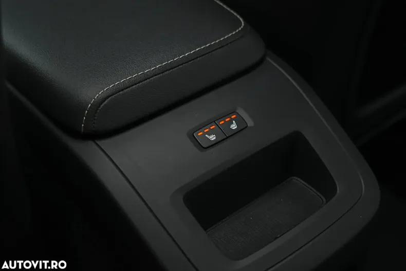 Volvo XC60 din 2022 cu 109.000 km - oferta VOL179843 - foto 32