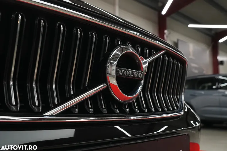 Volvo XC40 din 2021 cu 174.000 km - oferta VOL179845 - foto 8
