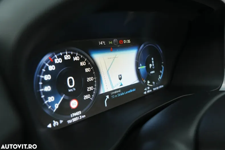 Volvo XC40 din 2021 cu 174.000 km - oferta VOL179845 - foto 20