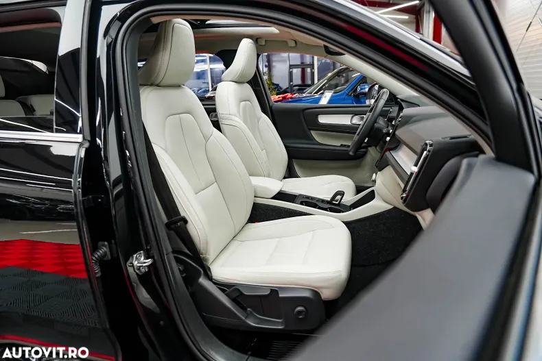 Volvo XC40 din 2021 cu 174.000 km - oferta VOL179845 - foto 25