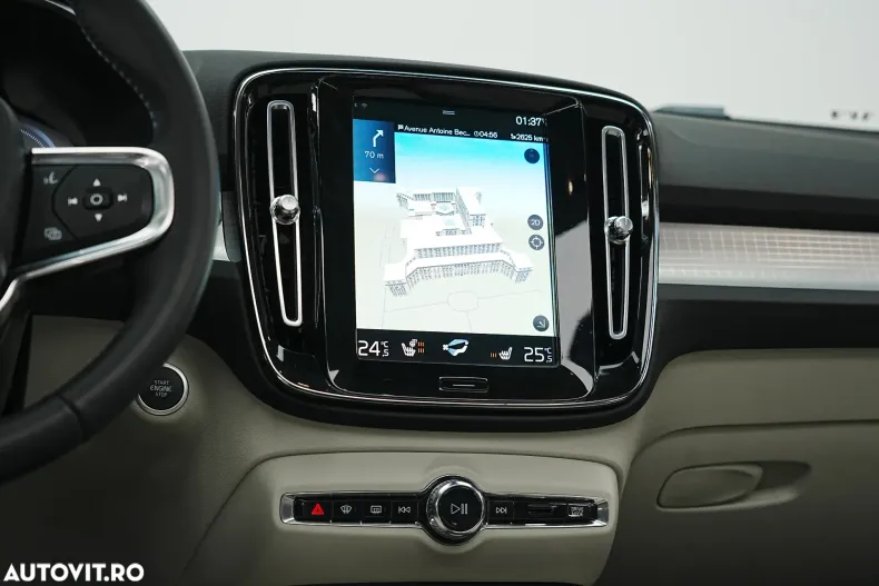 Volvo XC40 din 2021 cu 174.000 km - oferta VOL179845 - foto 31