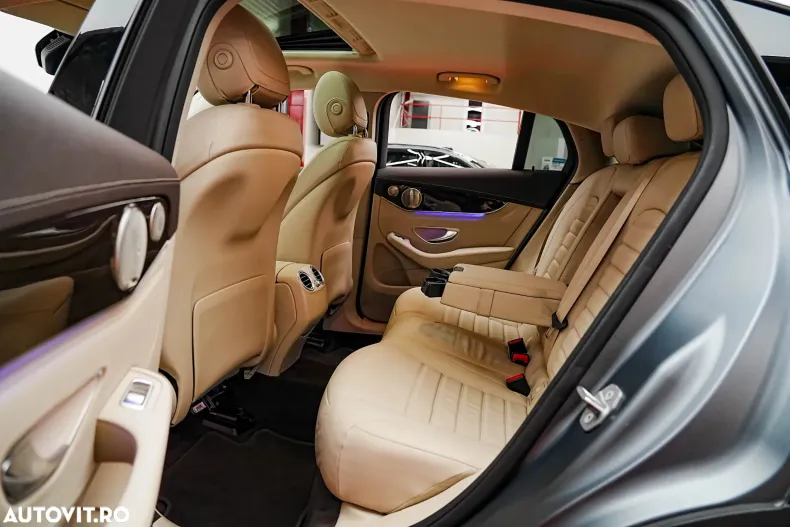 Mercedes-Benz GLC Coupe din 2021 cu 111.000 km - oferta MER179847 - foto 6