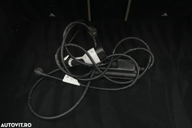 Mercedes-Benz GLC Coupe din 2021 cu 111.000 km - oferta MER179847 - foto 37