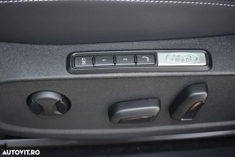 Ford Explorer din 2024 cu 16.000 km - oferta FOR179856 - foto 38