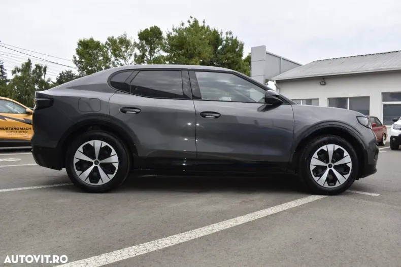 Ford Capri din 2025 cu 1 km - oferta FOR179859 - foto 4