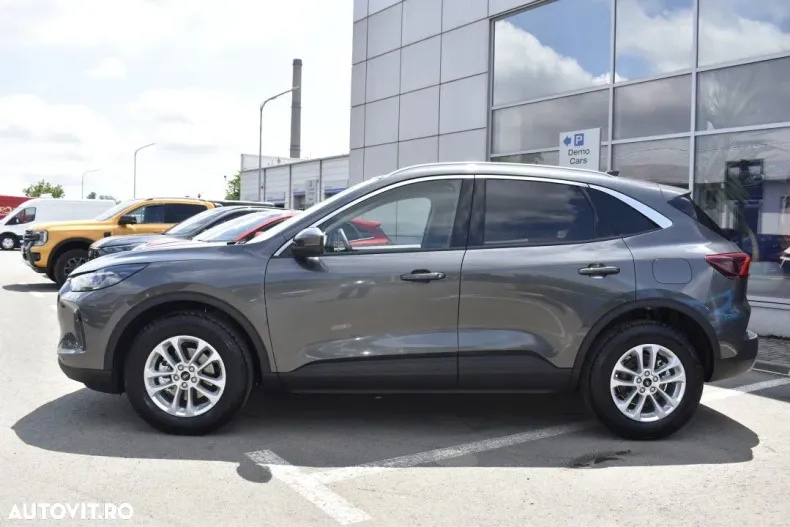 Ford Kuga din 2025 cu 1 km - oferta FOR179860 - foto 3