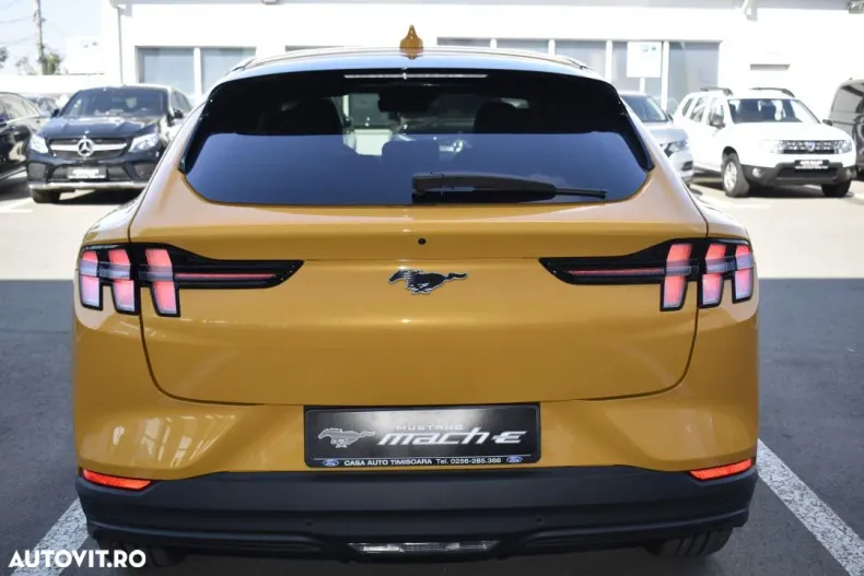 Ford Mustang Mach-E din 2022 cu 6.500 km - oferta FOR179861 - foto 11