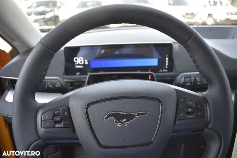 Ford Mustang Mach-E din 2022 cu 6.500 km - oferta FOR179861 - foto 19