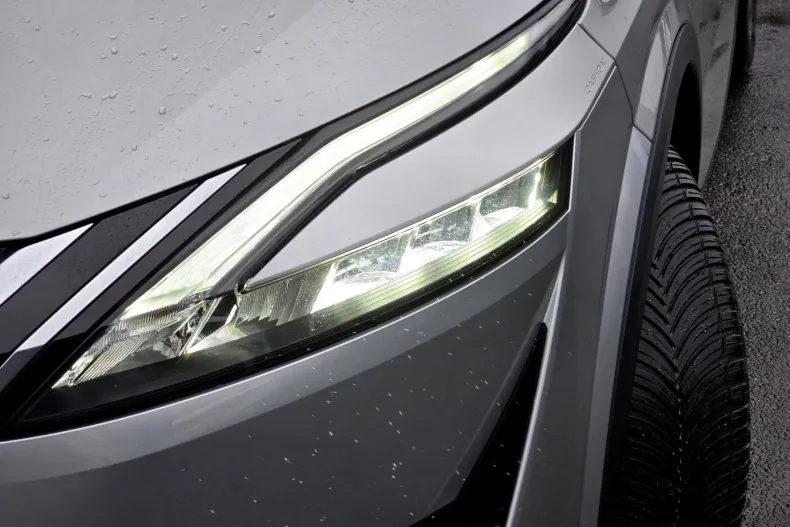 Nissan Qashqai din 2023 cu 94.231 km - oferta NIS179869 - foto 15