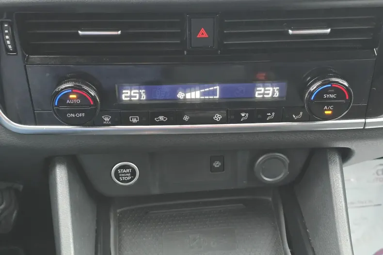 Nissan Qashqai din 2023 cu 94.231 km - oferta NIS179869 - foto 26