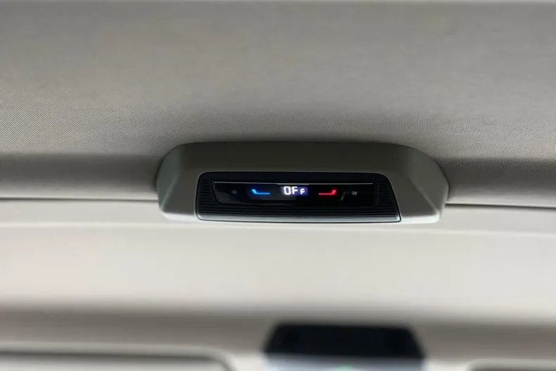 Volkswagen Multivan din 2024 cu 95.620 km - oferta VOL179871 - foto 27