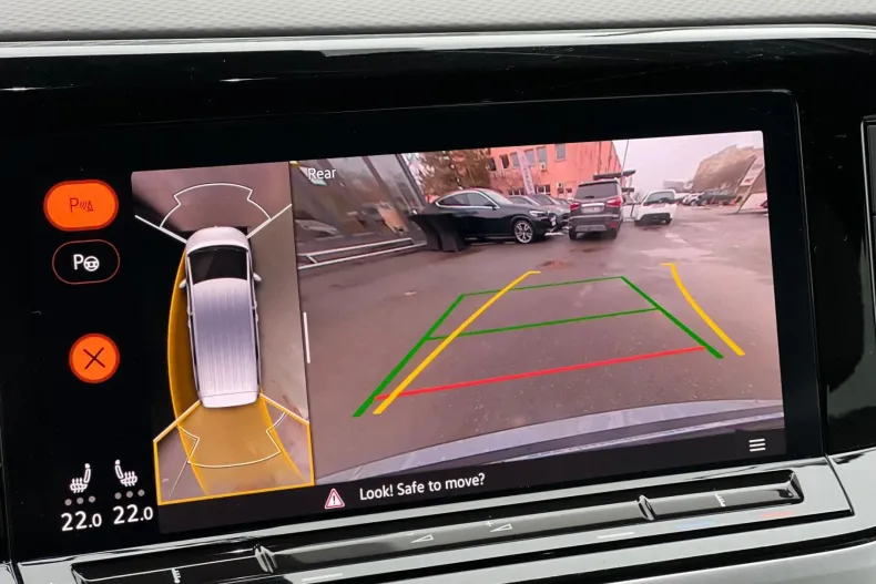 Volkswagen Multivan din 2024 cu 95.620 km - oferta VOL179871 - foto 31