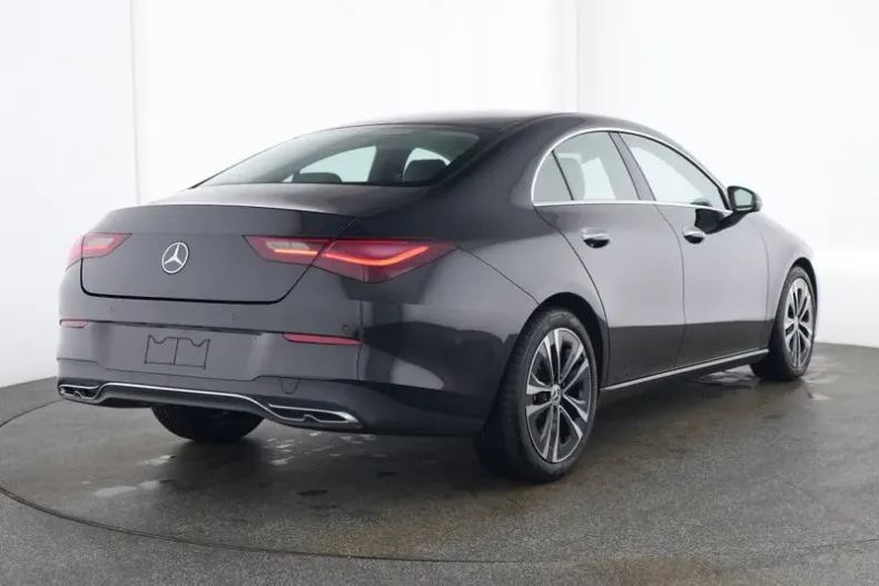 Mercedes-Benz CLA (Clasa CLA) din 2024 cu 9.490 km - oferta MER179882 - foto 2