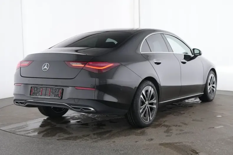 Mercedes-Benz CLA (Clasa CLA) din 2023 cu 11.670 km - oferta MER179883 - foto 2