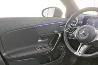 Mercedes-Benz CLA (Clasa CLA) din 2023 cu 11.670 km - oferta MER179883 - foto 8