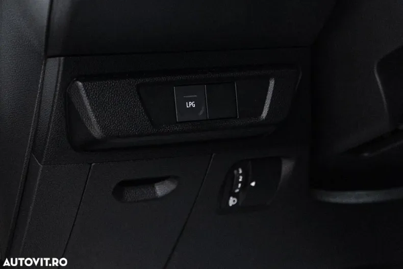Dacia Jogger din 2022 cu 143.770 km - oferta DAC179888 - foto 23