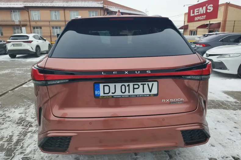 Lexus Seria RX din 2024 cu 31.429 km - oferta LEX179891 - foto 3