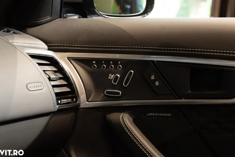 Jaguar F-Type din 2023 cu 7.500 km - oferta JAG179894 - foto 9