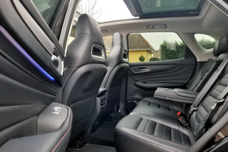 MG EHS din 2023 cu 66.262 km - oferta MG0179895 - foto 11