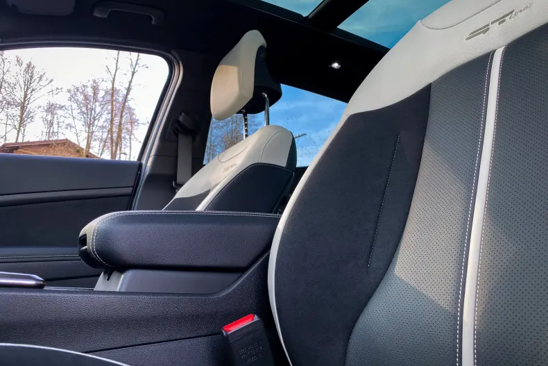 Kia Sportage din 2025 cu 6 km - oferta KIA179896 - foto 10