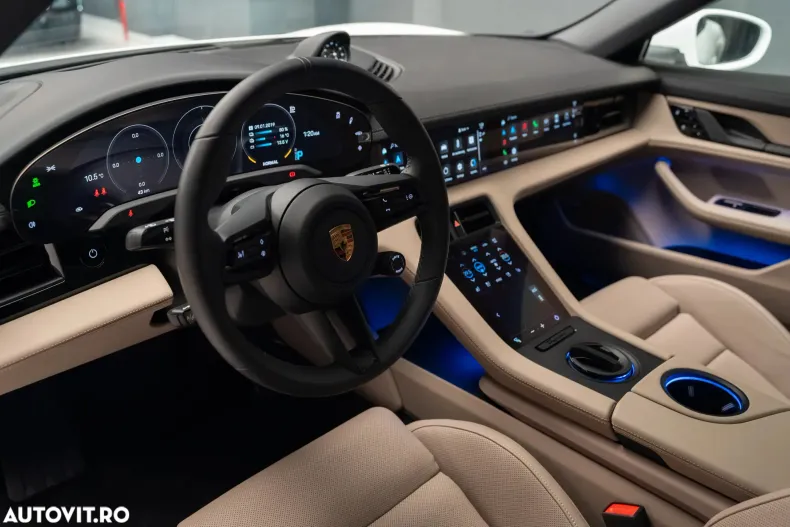 Porsche Taycan din 2020 cu 43 km - oferta POR179897 - foto 11